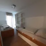 Apartament Beach Home